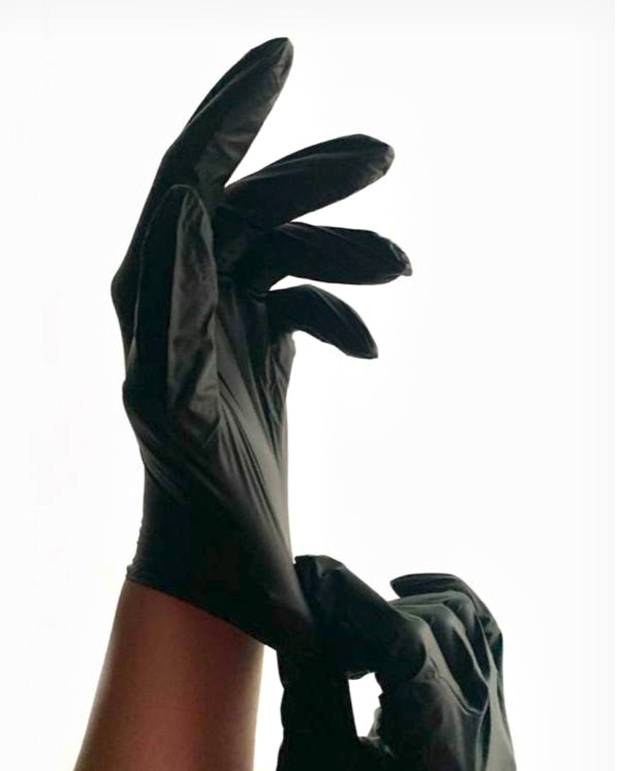 Cosmetic gloves for tanning application (surprise colour)